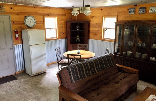 Pikeville Cabin | Mennonite Built Cabin on 81 acres surrounded by 30,000 acres of state park