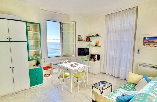 Menton Apartment | Menton Two-room apartment Seafront