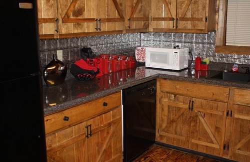 Mentone Cabin | Mentone Getaways "Mystic Hideaway" Cabin Rental