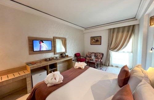Ville Nouvelle Hotel | Menzeh Zalagh 2Boutique Hôtel & Sky