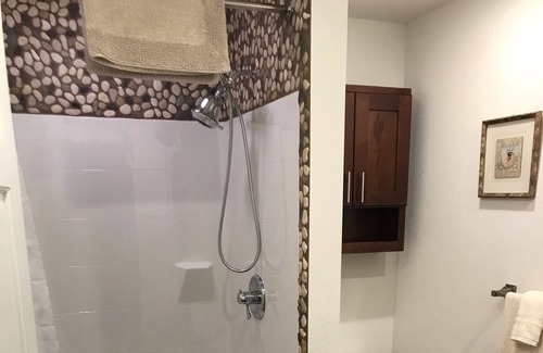 Mequon House | Mequon area side by side ranch unit