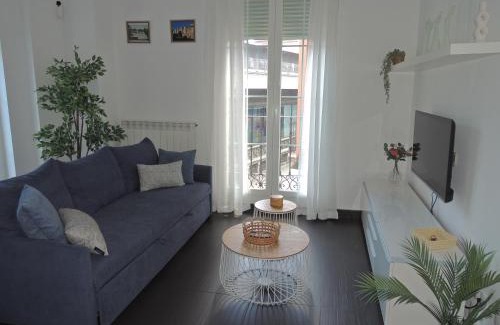 San Pablo Apartment | Mercado Central 93