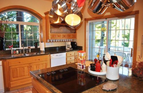 Florence House | Mercer Lake Estate