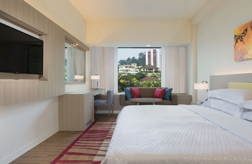 Tanjung Bungah Hotel | Mercure Penang Beach
