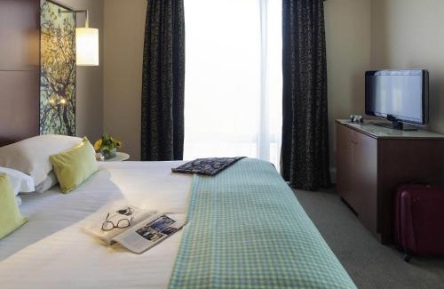 Sheffield City Centre Hotel | Mercure Sheffield St Paul's Hotel & Spa