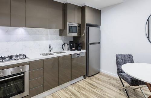 Mascot Apartment | Meriton Suites Mascot Central