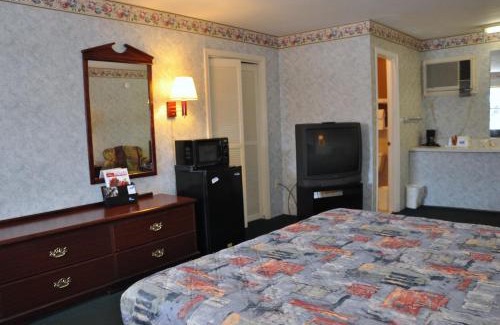 Williamsburg Hotel | MERRIMAC INN & SUITES
