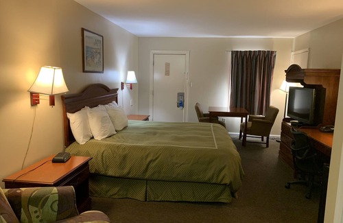Williamsburg Hotel | Merrimac Inn & Suites