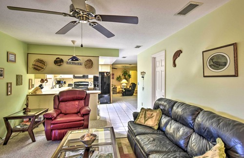 Merritt Island Cottage | Merritt Island Home w/Boat Dock on Canal Front!