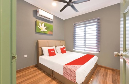 Penyabong Hotel | Mersing Pelangi Beach Resort