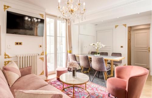 Saint-Thomas-d'Aquin Apartment | Merveil - Luxury Suite - Tour Eiffel - Bac II