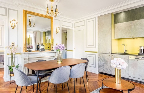 Les Halles Apartment | Merveil Luxury Suites - Sebastopol I-II