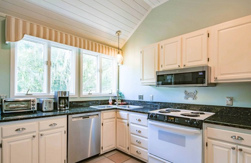 Seabrook Island Villa | Mesmerizing Marsh Views, Multiple Decks, Community Pool & Dock, Amenity Card Access, Easy Location!
