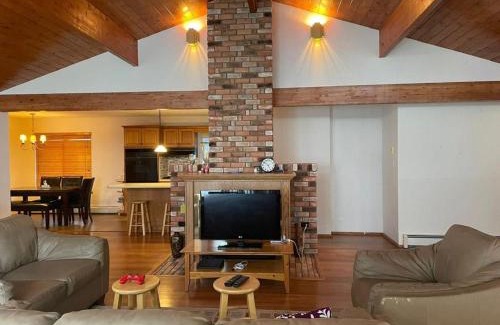 Metchosin Villa | Metchosin Beach House