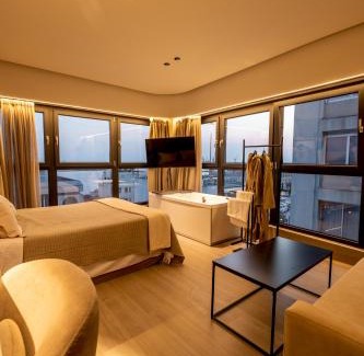 Ladadika Apartment | MeTHEA