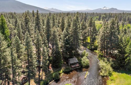 Camp Sherman House | Metolius Cabin 5