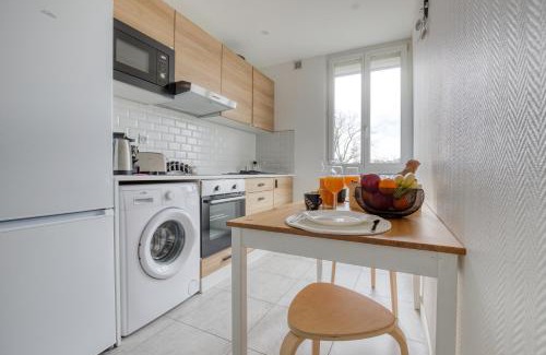 Ivry-port Apartment | Metro 7 - Gare C - Parking Private- Easy Check-in