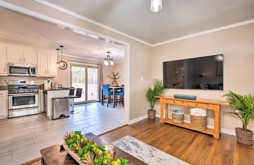 Hiram House | Metro Atlanta Vacation Home Rental w/Deck