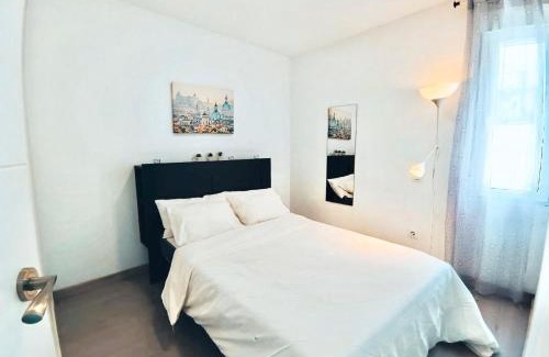 Prosperidad Apartment | Metro Avenida de America 07