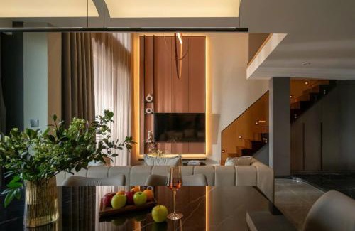 Thu Thiem Apartment | Metropole Thu Thiem Luxury Residence by BeVista