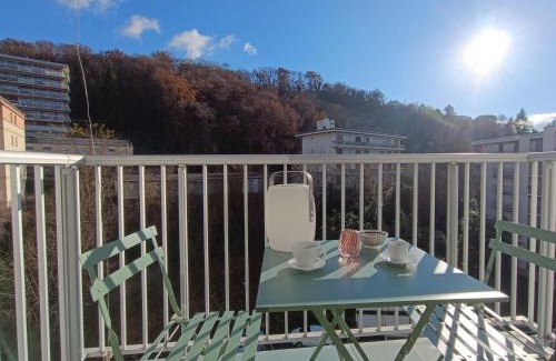 Aix-les-Bains Apartment | Meublé 3 étoiles - PISCINE- BALCON - TENNIS