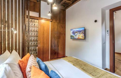 Gianicolo Apartment | Meucci house