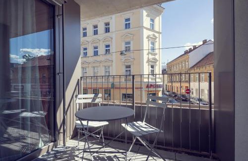 Meidling Apartment | MEVERLING Desert 3
