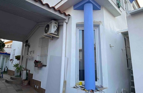 Mairena del Aljarafe House | Mex 10 Mq Meter Room