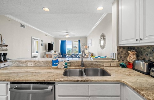 Mexico Beach Condo | Mexico Beach - Summerhouse by PHG