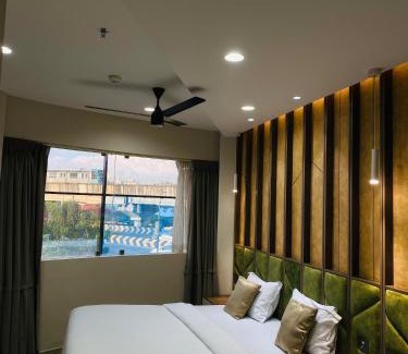 Aluva Hotel | Mezkar Residency