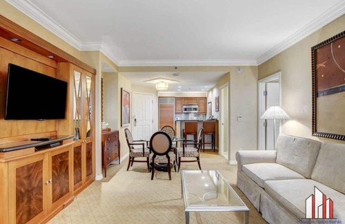 Las Vegas Condo | MGM Signature-15-620 1Br 2Ba Balcony Suite