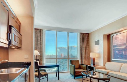 Las Vegas Condo | MGM Signature-36-603 Strip View Jacuzzi Studio