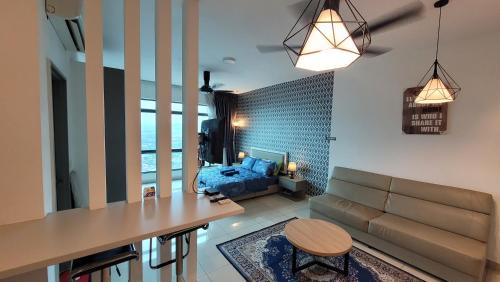 Bangi Sentral House | MHA 26 EVO SUITE SOHO BANDAR BARU BANGI FREE NETFLIX N WIFI