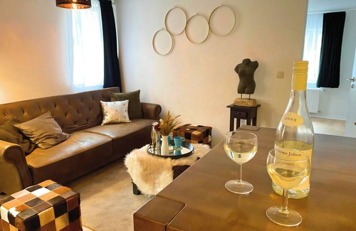 Nieder Mockstadt Apartment | Mi Casita: Charming 1-room apartment, 2min from the highway