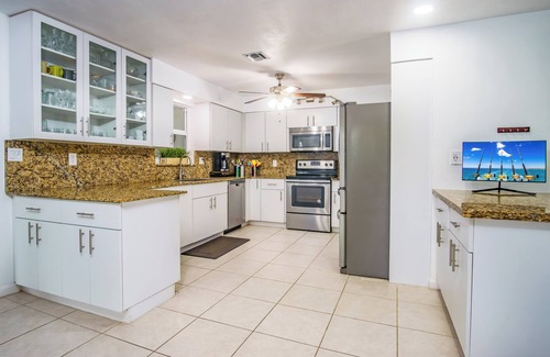 Big Pine Key House | Mi Sueno | 3 bed, 2 bath canalfront home with new pool & spa!