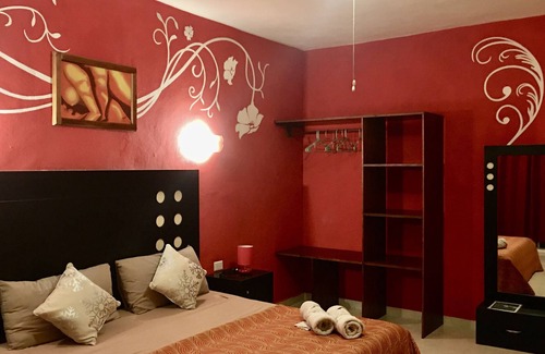 Downtown Holbox Hotel | Mi Viejo Chit