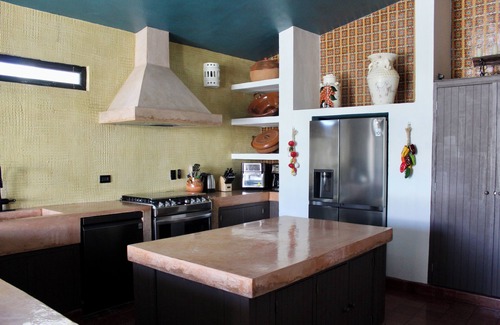 Marina House | "Mi Villa" Unique Space in Heart of Cabo