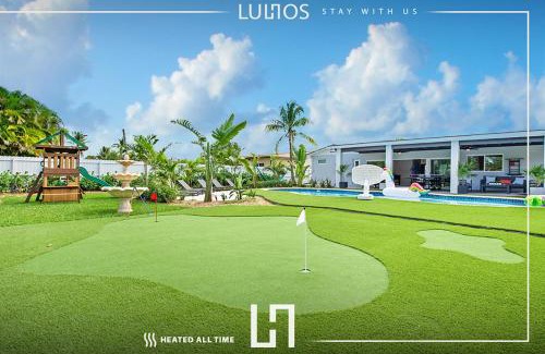Ludlam House | Miami 5BR Entertainer Heated Pool & Ping Pong L08