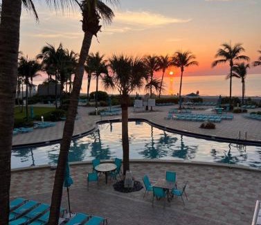 Hollywood South Central Beach Apartment | Miami Hollywood Incredible 2 Bedroom 2 Bathroom 005-22bmar