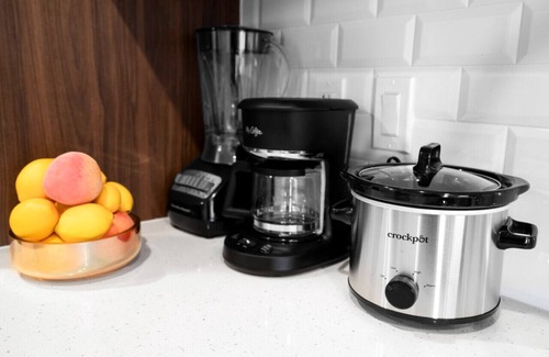 Overtown Apartment | Miami Magic: Vibrant 2 Bedroom with Free Parking