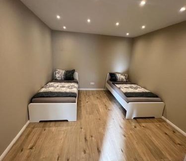 Rodenbach Apartment | Miami Monteur Apartment