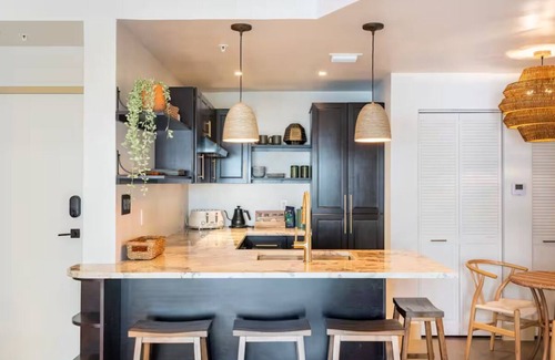 Midtown Condo | Miami Penthouse, Rooftop, Free Parking