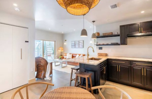 Midtown Condo | Miami Penthouse, Rooftop, Free Parking