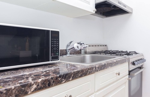 Midtown Apartment | Miami Studio10 minutes to Miami Beach -5 minutes to Wynwood and Downtown