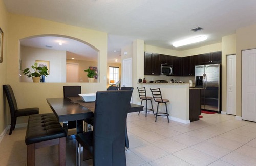 Naranja House | Miami Vacation House Cribkeys