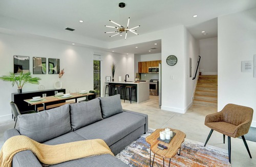 Miami Shores Apartment | MiaModa 1: Modern Design & near Design District