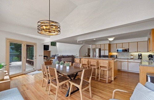 Coeur d'Alene House | Mica Bay Chalet | This Retreat Awaits You