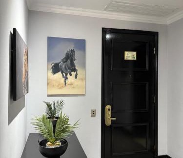 Sandown Apartment | Michelangelo Towers 3Bed Apartment