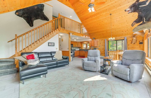 Mio Cabin | Michigan Cabin w/On-Site Fishing Pond & Deck