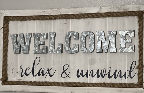 Ocoee Apartment | Mickey and Pluto's Disney Hideaway